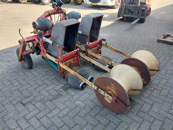 Grote foto kloppenburg aardappel looftrekker 2 rijen agrarisch oogstmachines