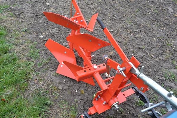 Grote foto boxer fzl ploeg nieuw voor minitractor iseki kubota solis farmtrac agrarisch ploegen