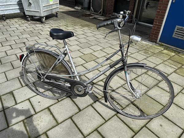 Grote foto damesfiets fietsen en brommers damesfietsen