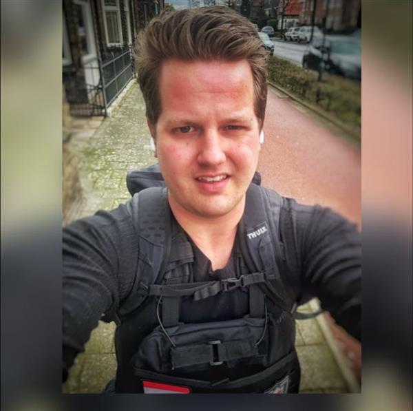 Grote foto sexpartner contact gezocht. erotiek man zoekt vrouwelijke sekspartner