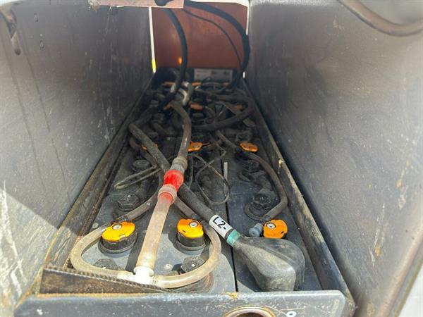 Grote foto vs 21685 elektrische triplex zit stapelaar still 5.166mm doe het zelf en verbouw hefwerktuigen