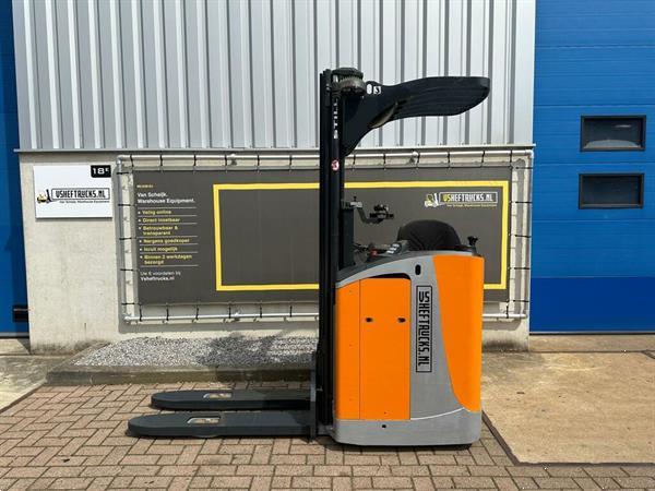 Grote foto vs 21685 elektrische triplex zit stapelaar still 5.166mm doe het zelf en verbouw hefwerktuigen