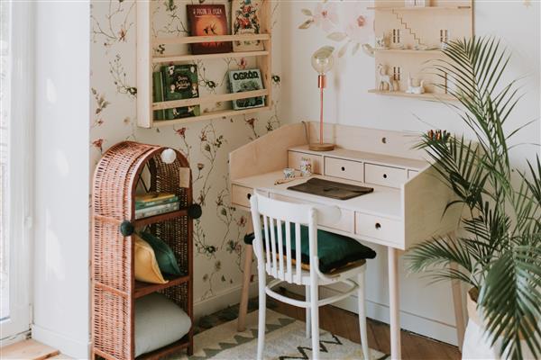 Grote foto bureau secretaire river woodluck sand beige kinderen en baby complete kinderkamers