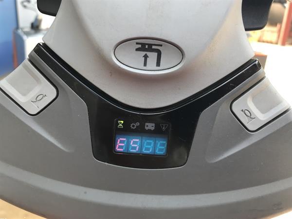 Grote foto vs 21654 elektrische compacte palletwagen bt lwe140 bj2016 doe het zelf en verbouw hefwerktuigen