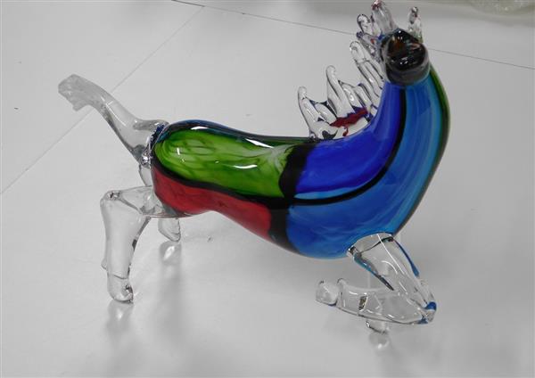 Grote foto glasgeblazen murano style paard vol in kleur prachtig ontwerp. laatste tuin en terras tuindecoratie