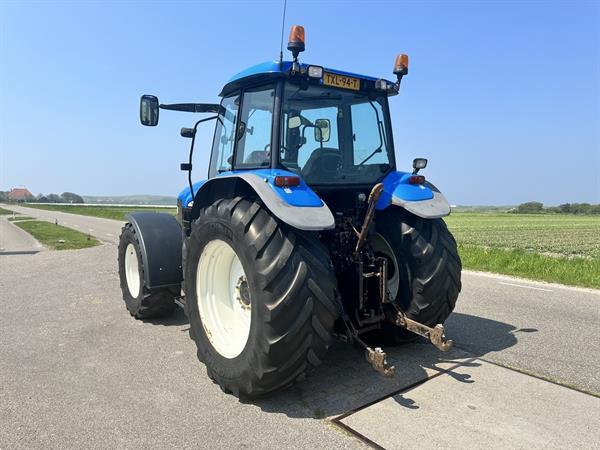 Grote foto new holland tm 140 agrarisch tractoren