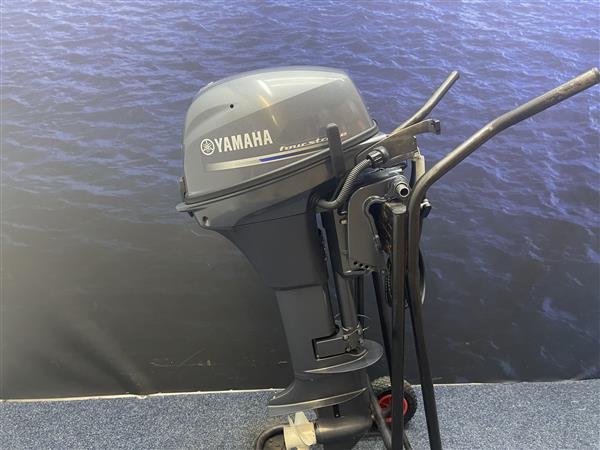 Grote foto buitenboord motor yamaha 9.9 f9.9jel langstaart elektrische watersport en boten buiten en binnenboordmotoren