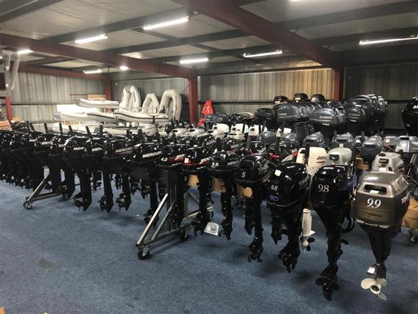 Grote foto evinrude 15pk buitenboordmotor kortstaart knuppel bediend watersport en boten motorboten en jachten