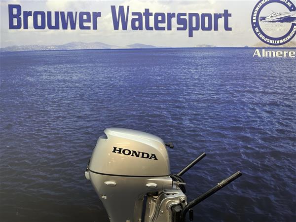 Grote foto honda 20 pk buitenboordmotor langstaart afstand bediend watersport en boten buiten en binnenboordmotoren