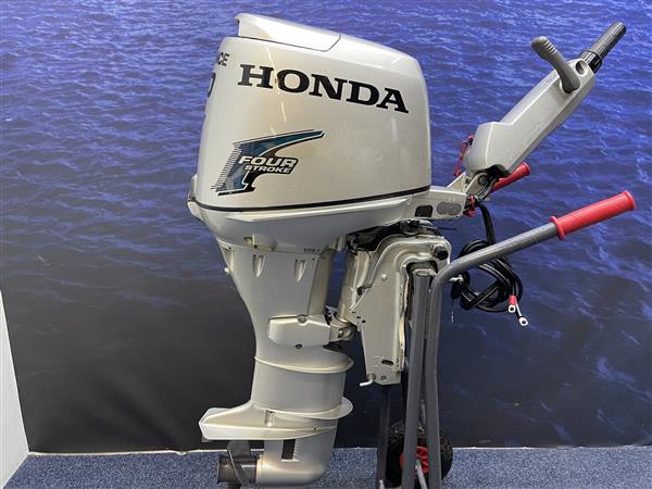 Grote foto honda 30 pk langstaart elektrische start. knuppel watersport en boten buiten en binnenboordmotoren