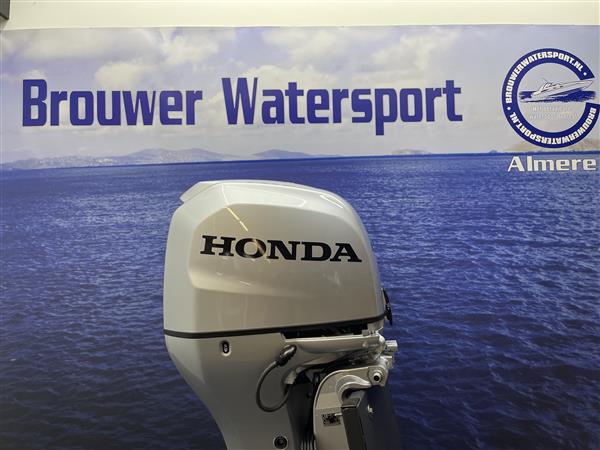 Grote foto honda 80 pk artnr 3197 buitenboordmotor watersport en boten buiten en binnenboordmotoren