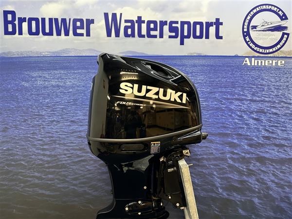 Grote foto suzuki 140 pk buitenboordmotor artnr 0857 df140 btl watersport en boten buiten en binnenboordmotoren
