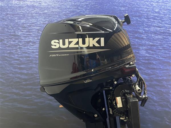 Grote foto suzuki 30 pk buitenboordmotor langstaart elektrische start watersport en boten buiten en binnenboordmotoren