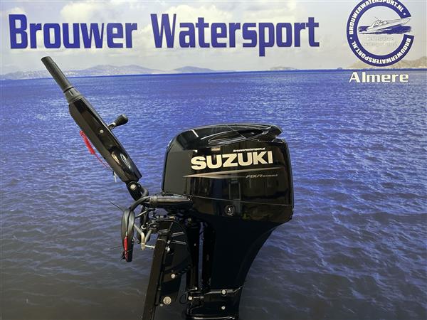 Grote foto suzuki 40 pk buitenboordmotor langstaart el start powertrim watersport en boten buiten en binnenboordmotoren