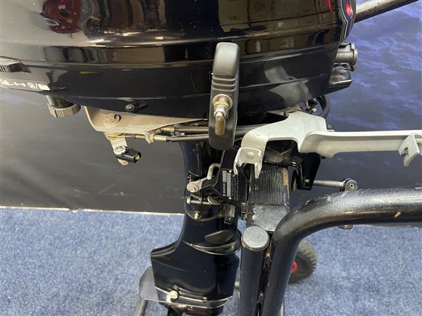 Grote foto suzuki 6 pk kortstaart afstand bediend watersport en boten buiten en binnenboordmotoren