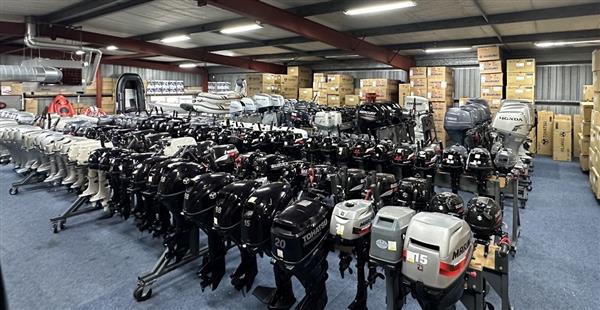 Grote foto tohatsu 20 pk buitenboordmotor lang staart knuppel besturing watersport en boten buiten en binnenboordmotoren