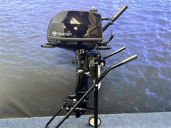 Grote foto tohatsu 4 pk buitenboordmotor kortstaart watersport en boten buiten en binnenboordmotoren