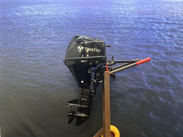 Grote foto tohatsu 9.9 pk injectie mfs 9.9 e watersport en boten buiten en binnenboordmotoren