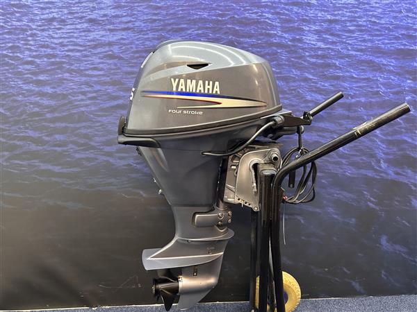 Grote foto yamaha 15 pk buitenboordmotor kortstaart met afstand watersport en boten buiten en binnenboordmotoren