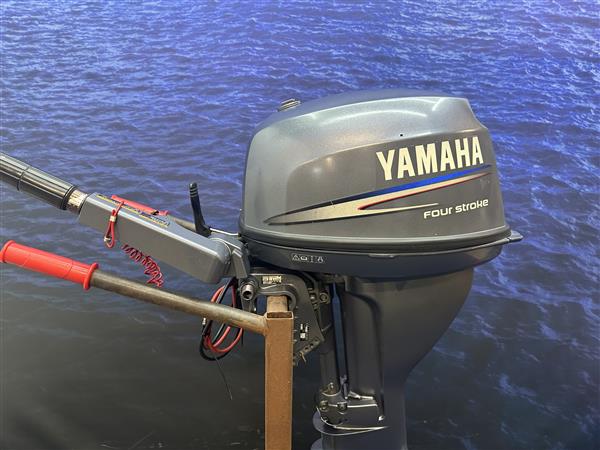 Grote foto yamaha 15 pk buitenboordmotor langstaart knuppel elektrische watersport en boten buiten en binnenboordmotoren