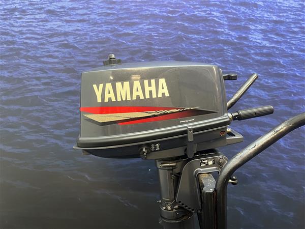 Grote foto yamaha 4 pk buitenboordmotor kortstaart watersport en boten buiten en binnenboordmotoren