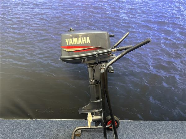 Grote foto yamaha 4 pk buitenboordmotor kortstaart watersport en boten buiten en binnenboordmotoren
