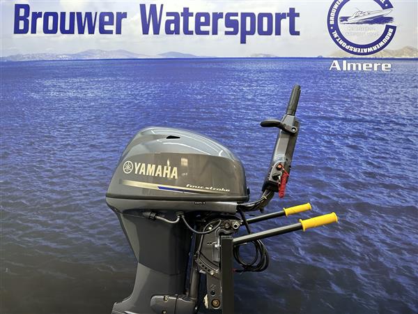 Grote foto yamaha 40 pk buitenboordmotor f40hedl big tiller knuppel watersport en boten buiten en binnenboordmotoren