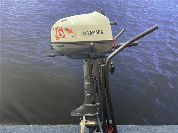 Grote foto yamaha 6 pk buitenboordmotor f6cmhs watersport en boten buiten en binnenboordmotoren