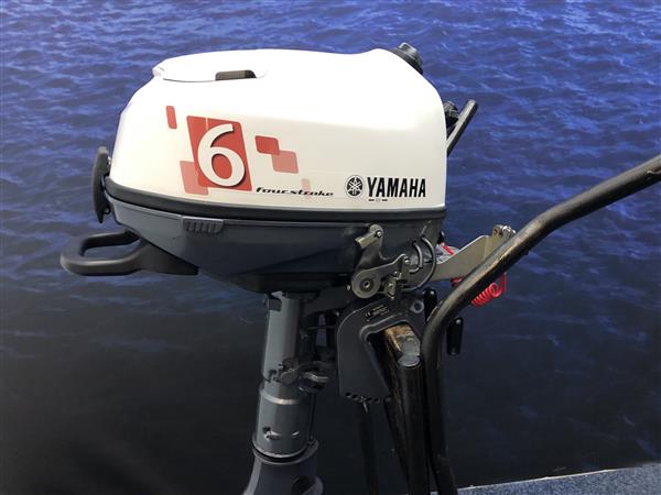 Grote foto yamaha 6 pk buitenboordmotor langstaart afstandbediening watersport en boten buiten en binnenboordmotoren