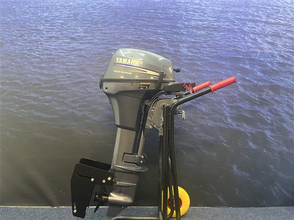Grote foto yamaha 8 pk buitenboordmotor artnr. 3498 langstaart watersport en boten buiten en binnenboordmotoren