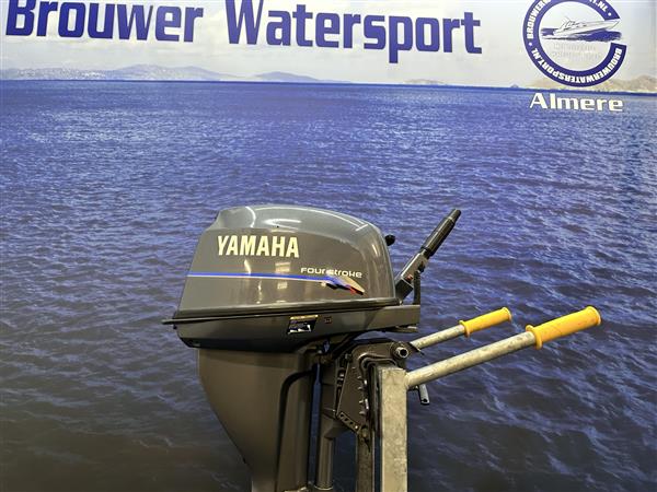 Grote foto yamaha 9.9 pk buitenboordmotor artnr 1117 watersport en boten buiten en binnenboordmotoren