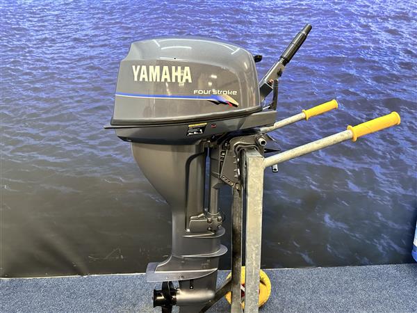 Grote foto yamaha 9.9 pk buitenboordmotor artnr 1117 watersport en boten buiten en binnenboordmotoren