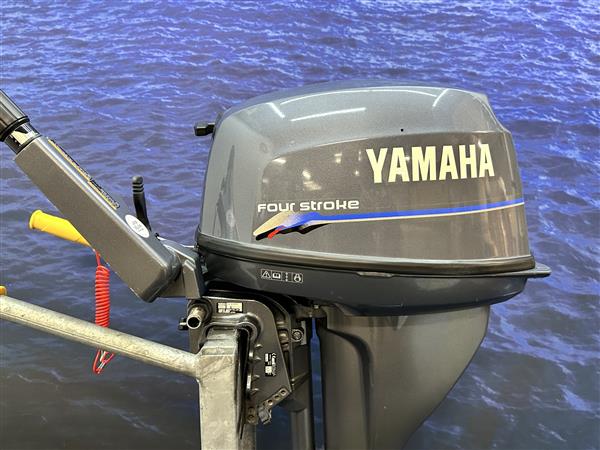 Grote foto yamaha 9.9 pk buitenboordmotor artnr 1117 watersport en boten buiten en binnenboordmotoren