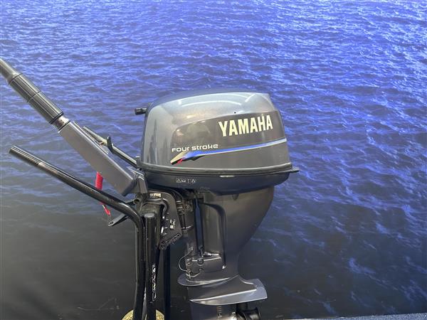 Grote foto yamaha 9.9 pk buitenboordmotor kortstaart watersport en boten buiten en binnenboordmotoren