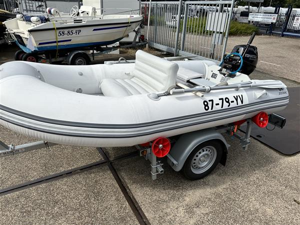 Grote foto zodiac 325 fast roller acti v met of zonder motor en trailer watersport en boten motorboten en jachten