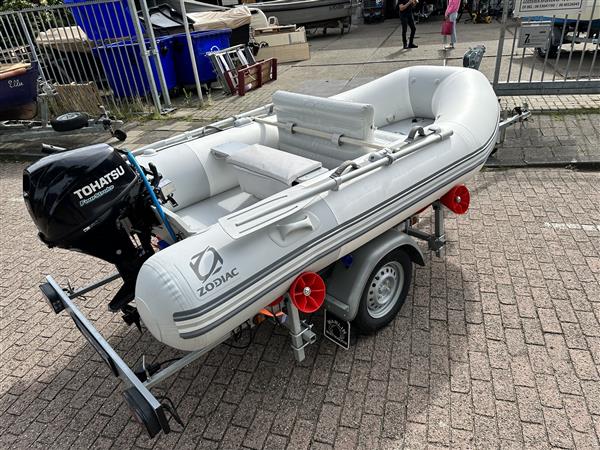 Grote foto zodiac 325 fast roller acti v met of zonder motor en trailer watersport en boten motorboten en jachten