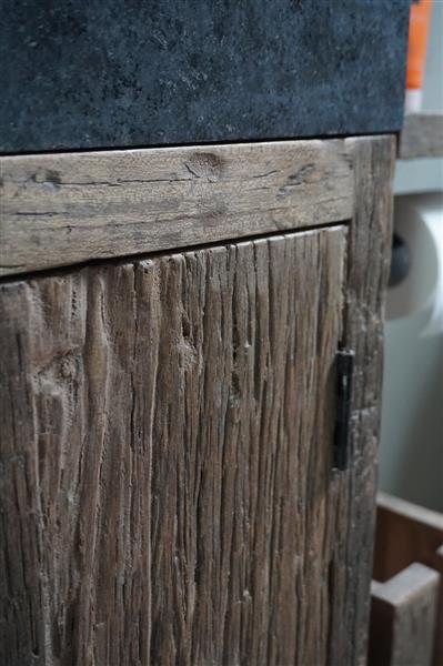 Grote foto toiletmeubel oud hout unique fontein graniet huis en inrichting complete badkamers