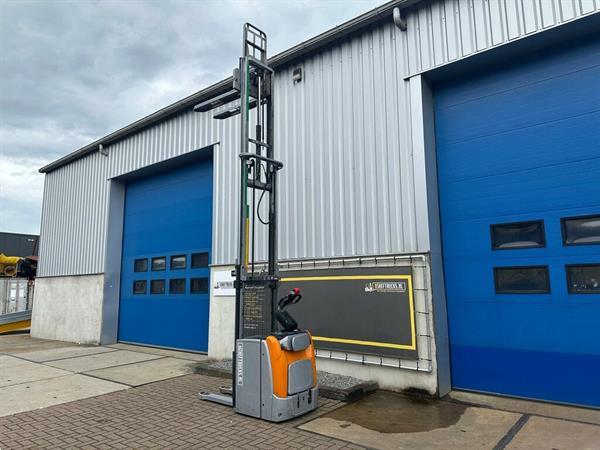Grote foto vs 21713 elektrische triplex stapelaar still 4266mm freelift bj2018 doe het zelf en verbouw hefwerktuigen