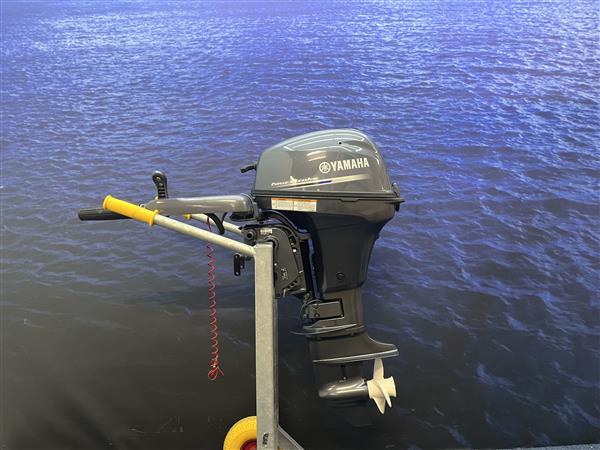 Grote foto yamaha 8 pk buitenboordmotor kortstaart watersport en boten buiten en binnenboordmotoren