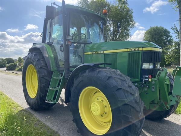 Grote foto john deere 6810 agrarisch tractoren