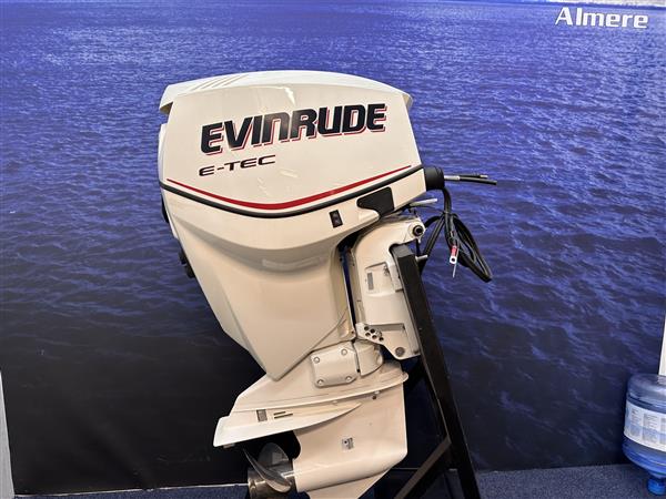 Grote foto evinrude 115 pk artikel nummer 5962 etec injectie motor watersport en boten buiten en binnenboordmotoren