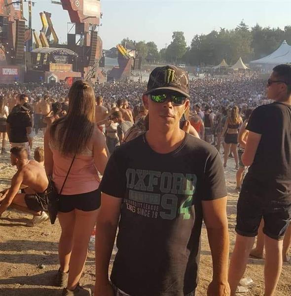 Grote foto leuke relatie gezocht erotiek man zoekt relatie met vrouw