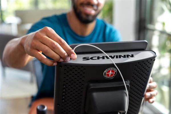 Grote foto schwinn recumbent bike hometrainer 590r met jrny sport en fitness fitness