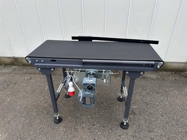 Grote foto taks vlakke transportband 128 x 50 cm agrarisch transportbanden