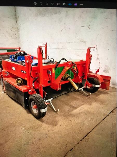 Grote foto holaras um210f uienloofklapper agrarisch oogstmachines