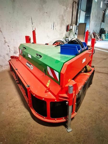 Grote foto holaras um210f uienloofklapper agrarisch oogstmachines