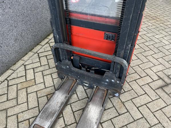 Grote foto heftruck stapelaar heftruck linde l16 duplo330cm 6925uur 2013 doe het zelf en verbouw hefwerktuigen