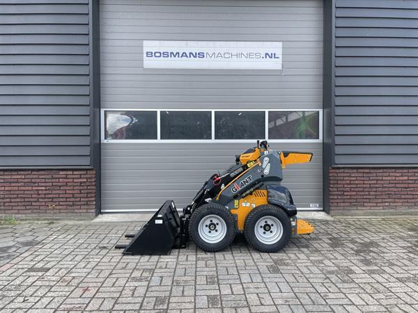 Grote foto giant gs900 skid schranklader minishovel nieuw agrarisch shovels