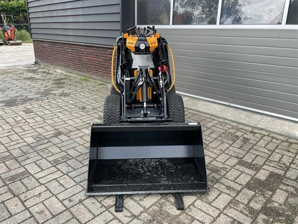 Grote foto giant gs900 skid schranklader minishovel nieuw agrarisch shovels