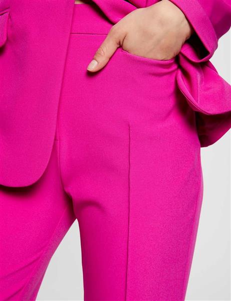 Grote foto bootcut trousers with darts 242 paroi dark pink kleding dames overige kledingstukken